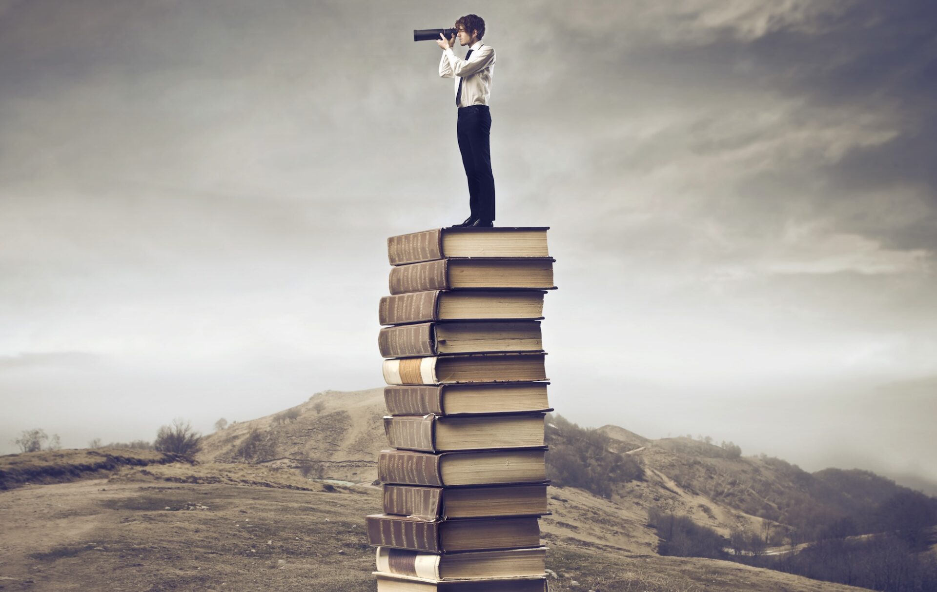 Dé 10 beste boeken over leiderschap (“Leaders are always readers”) (leiders zijn altijd lezers) Dé 10 beste boeken over leiderschap (“Leaders are always readers”) (leiders zijn altijd lezers)